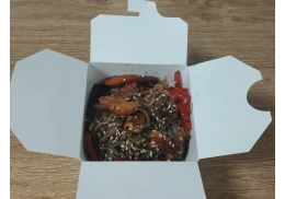 Фунчоза со свининой и овощами
