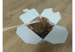 Фунчоза с курицей и овощами